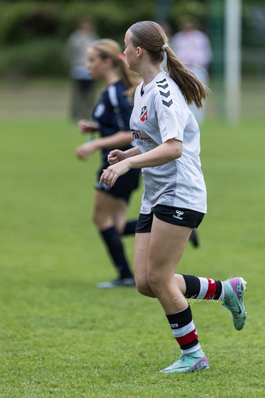 Bild 326 - Loewinnen Cup